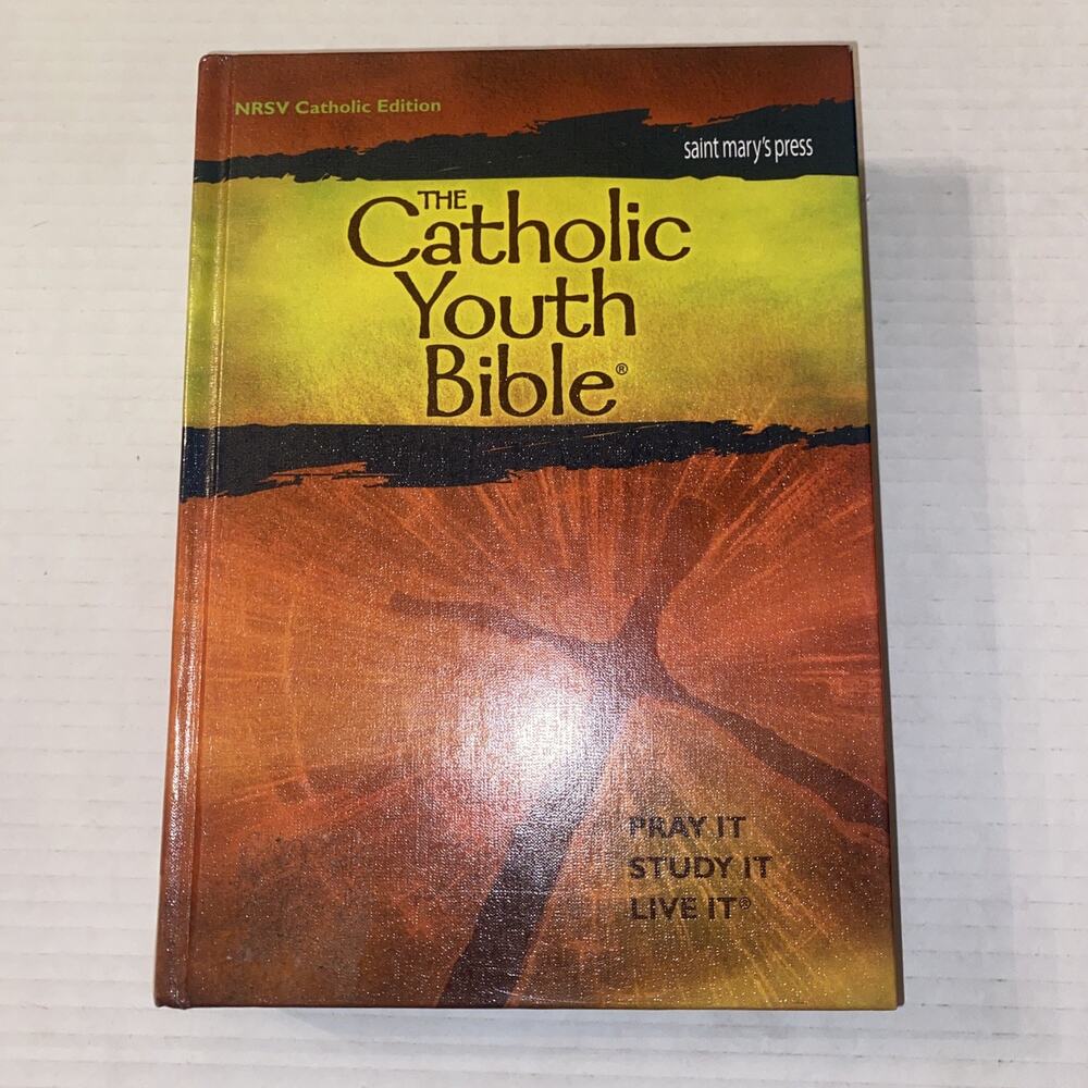 Catholic Youth Bible by Saint Mary's Press Staff (2010, Hardcover)